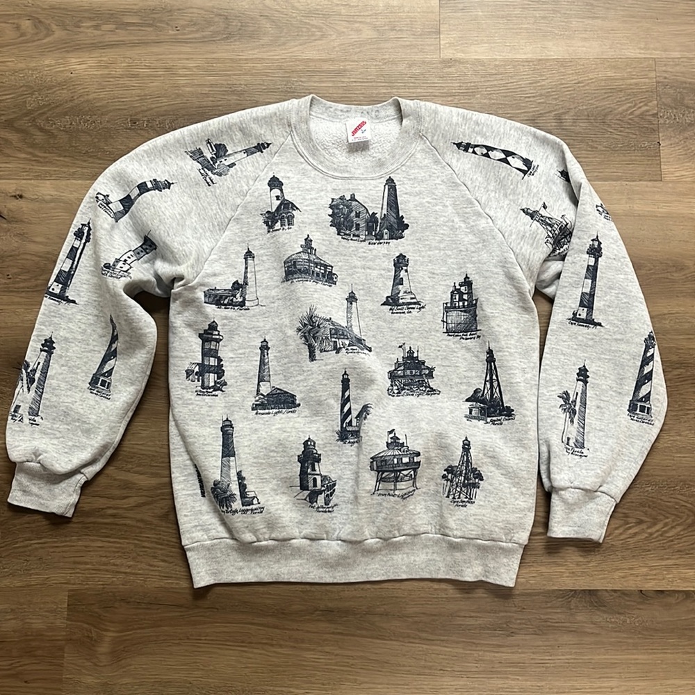 Vintage lighthouse crew neck sweatshirt